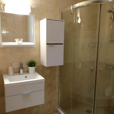 Apartment Tarsis 2 Delux *